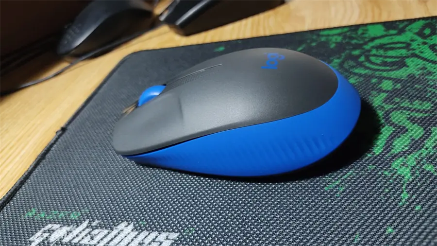 Khách hàng review Chuột Không dây Logitech M190 2