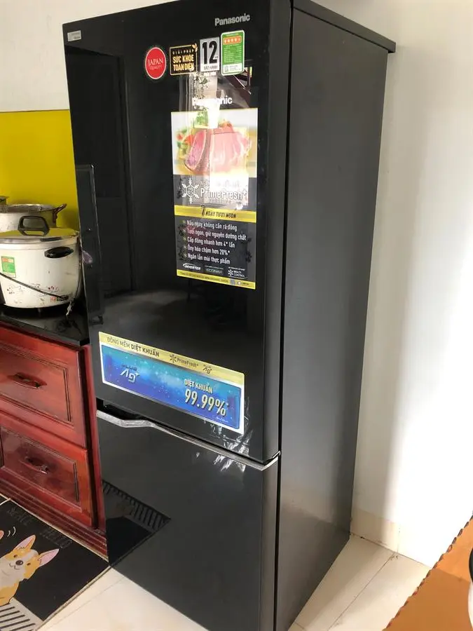 Khách hàng review Tủ lạnh Panasonic Inverter 290 lít NR-BV320GKVN 6