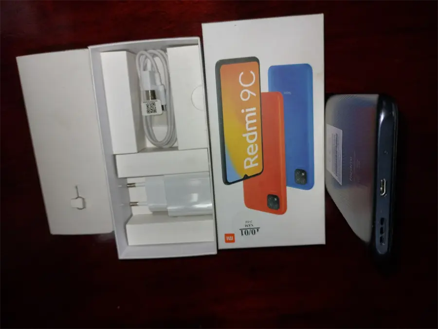 Khách hàng review Điện thoại Xiaomi Redmi 9C (3GB/64GB) 8