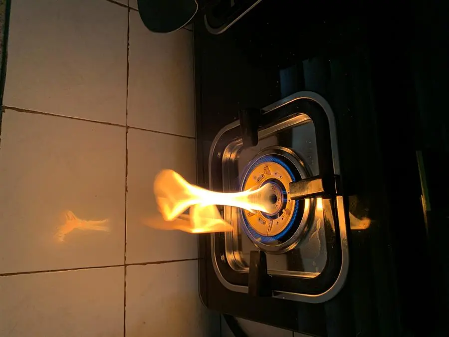 Khách hàng review Bếp ga đôi Electrolux ETG728GKR 4
