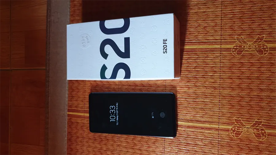 Khách hàng review Điện thoại Samsung Galaxy S20 FE (8GB/256GB) 16