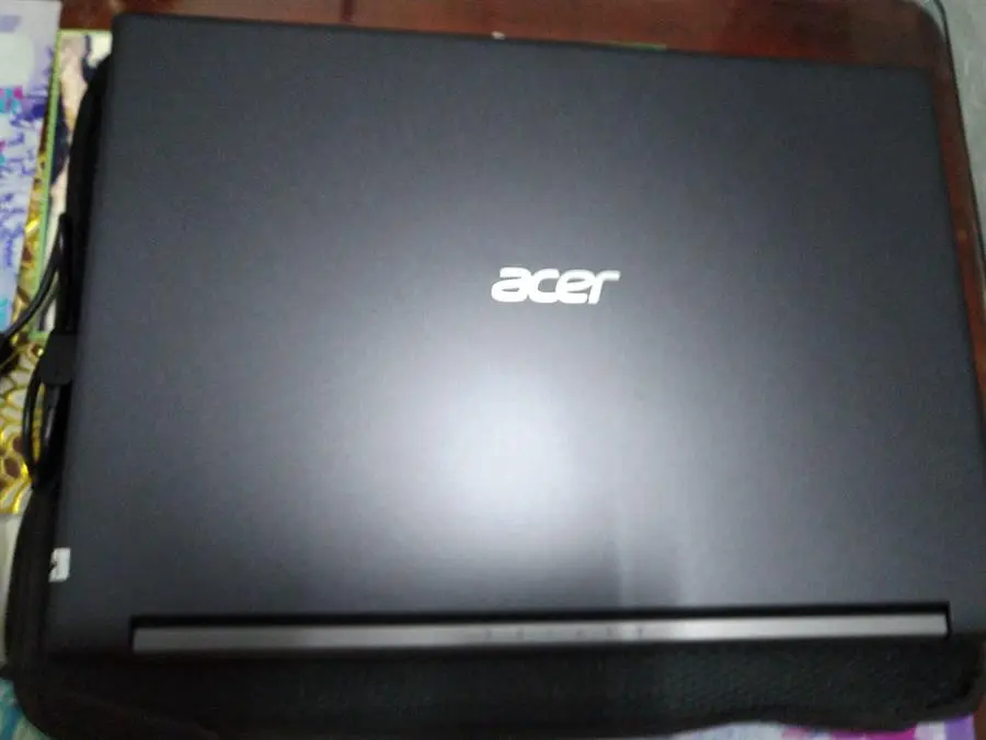 Khách hàng review Laptop Acer Aspire 7 Gaming A715 42G R6ZR R5 5500U/8GB/512GB/4GB GTX1650/144Hz/Win10 (NH.QAYSV.003) 1