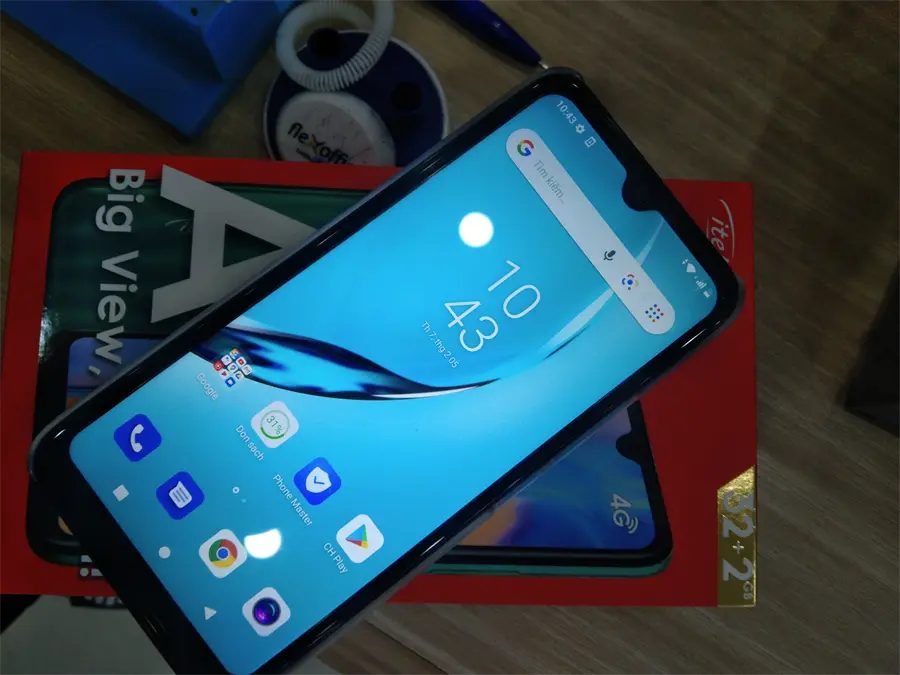 Khách hàng review Điện thoại Itel L6006 9
