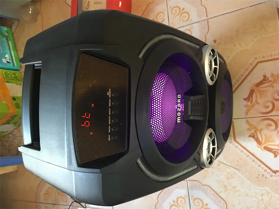 Khách hàng review Loa Kéo Bluetooth Mozard L0629K Đen Xám 2