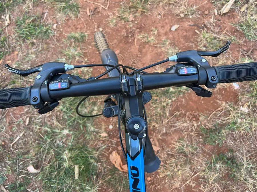 Khách hàng review Xe Đạp Địa Hình MTB Fascino W600 26 inch 1