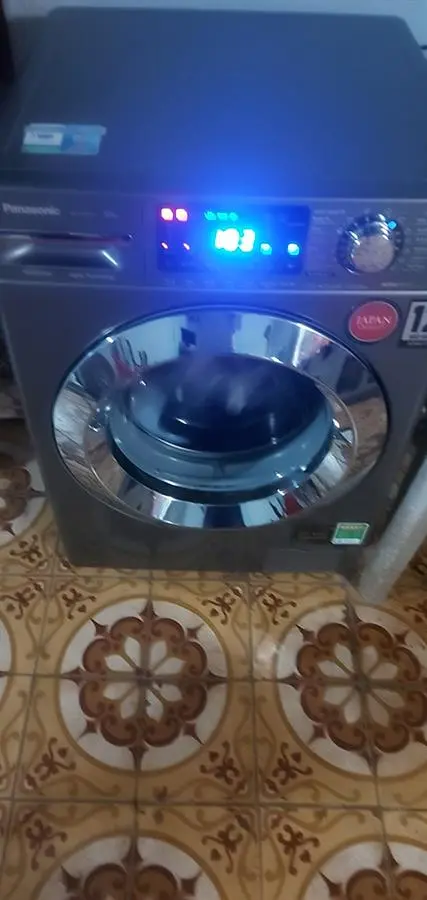 Khách hàng review Máy giặt Panasonic Inverter 10 Kg NA-V10FX1LVT 7