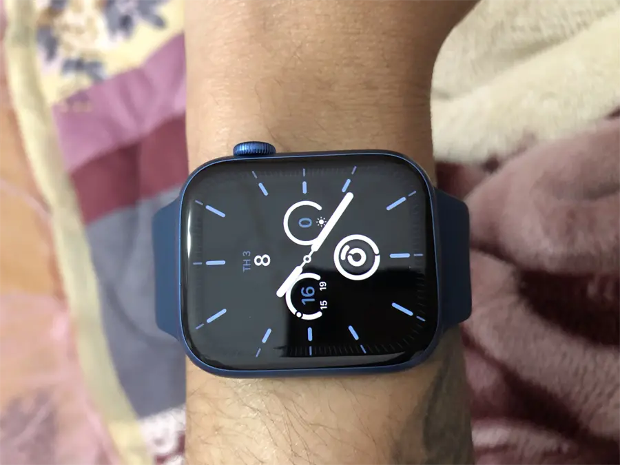 Khách hàng review Đồng hồ thông minh Apple Watch Series 7 GPS 45mm 13