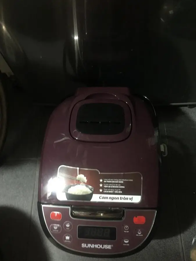 Khách hàng review Nồi cơm điện tử Sunhouse 1.8 lít SHD8909 10
