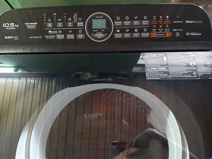 Khách hàng review Máy giặt Panasonic Inverter 10.5 Kg NA-FD10VR1BV 14