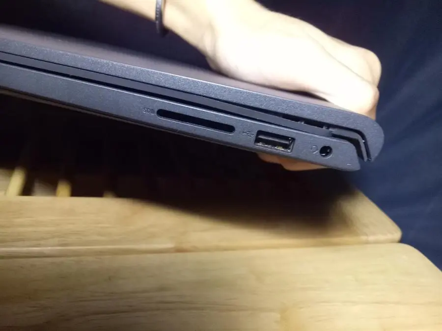 Khách hàng review Laptop Dell Inspiron 15 3511 i3 1115G4/4GB/256GB/OfficeH 1