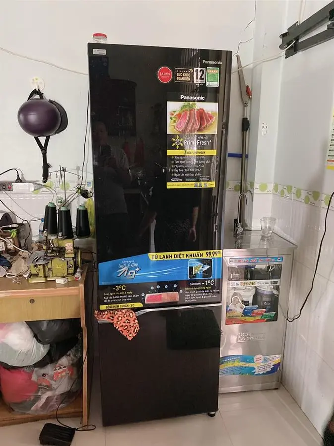 Khách hàng review Tủ lạnh Panasonic Inverter 322 lít NR-BV360GKVN 6