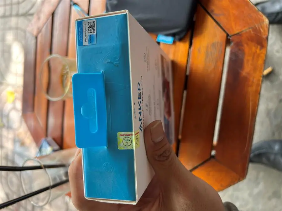 Khách hàng review Pin sạc dự phòng Polymer 10000mAh Type C PD 20W Anker PowerCore Slim A1244 3