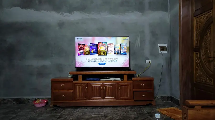 Khách hàng review Smart Tivi Samsung 4K Crystal UHD 55 inch UA55AU7200 12