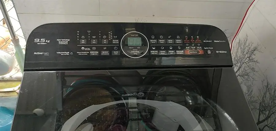 Khách hàng review Máy giặt Panasonic Inverter 9.5 Kg NA-FD95V1BRV 32