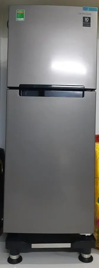 Khách hàng review Tủ lạnh Samsung Inverter 208 lít RT19M300BGS/SV 117