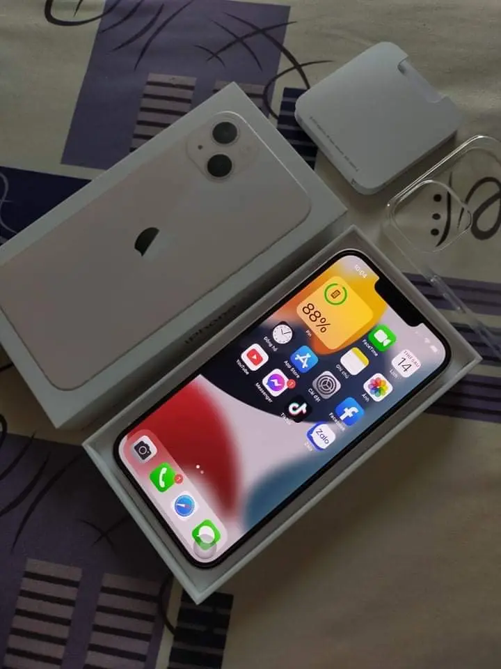 Khách hàng review Điện thoại iPhone 13 128GB 58