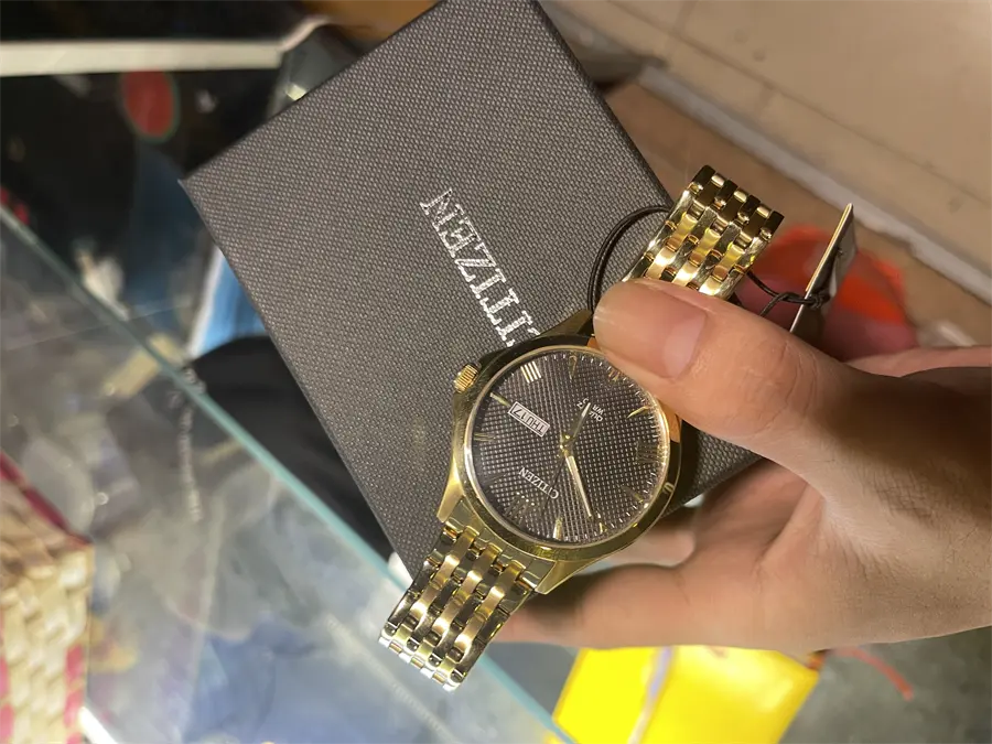 Khách hàng review Đồng hồ CITIZEN 41 mm Nam BF2022-55H 3