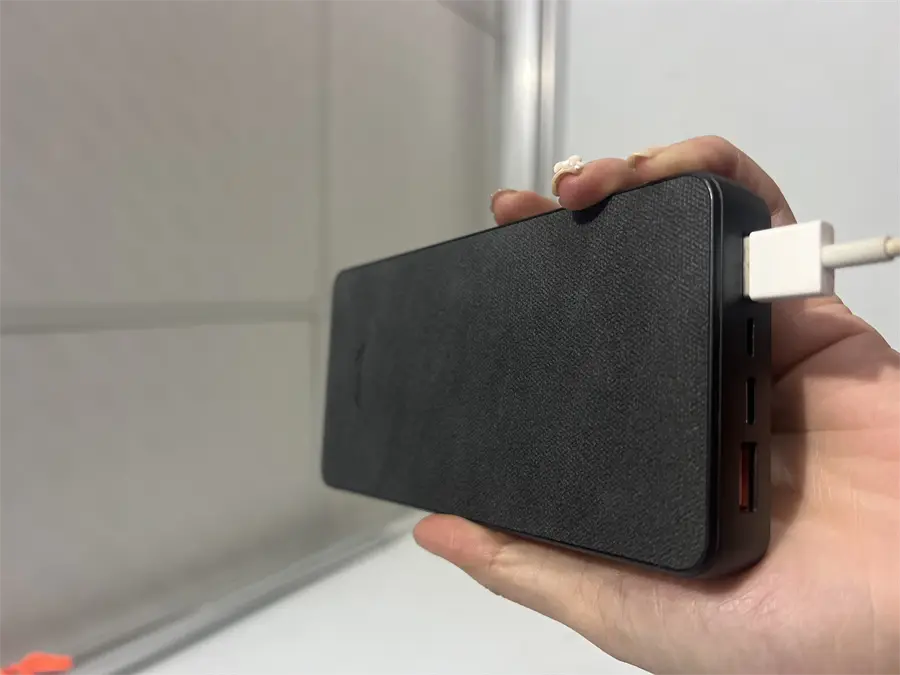 Khách hàng review Pin sạc dự phòng Polymer 20.000 mAh Type C PD QC3.0 18W Xmobile PowerBox P69D 20
