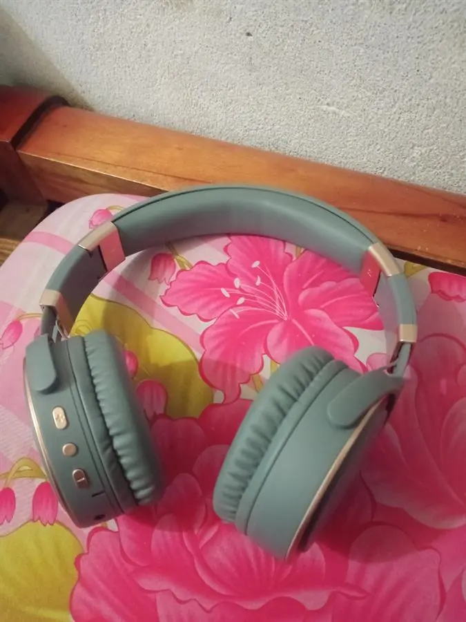 Khách hàng review Tai nghe Bluetooth Chụp Tai Kanen K6 13
