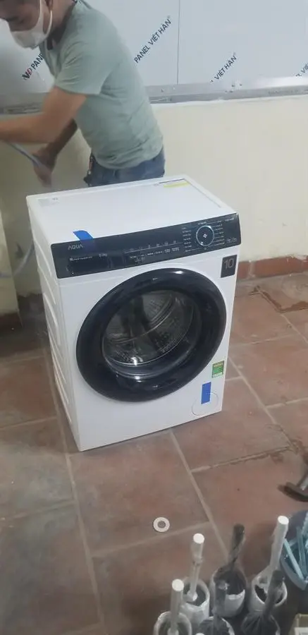 Khách hàng review Máy giặt Aqua Inverter 8 KG AQD-A800F W 36
