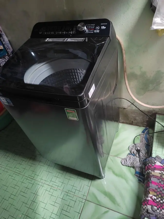 Khách hàng review Máy giặt Aqua 10 Kg AQW-FR101GT BK 5