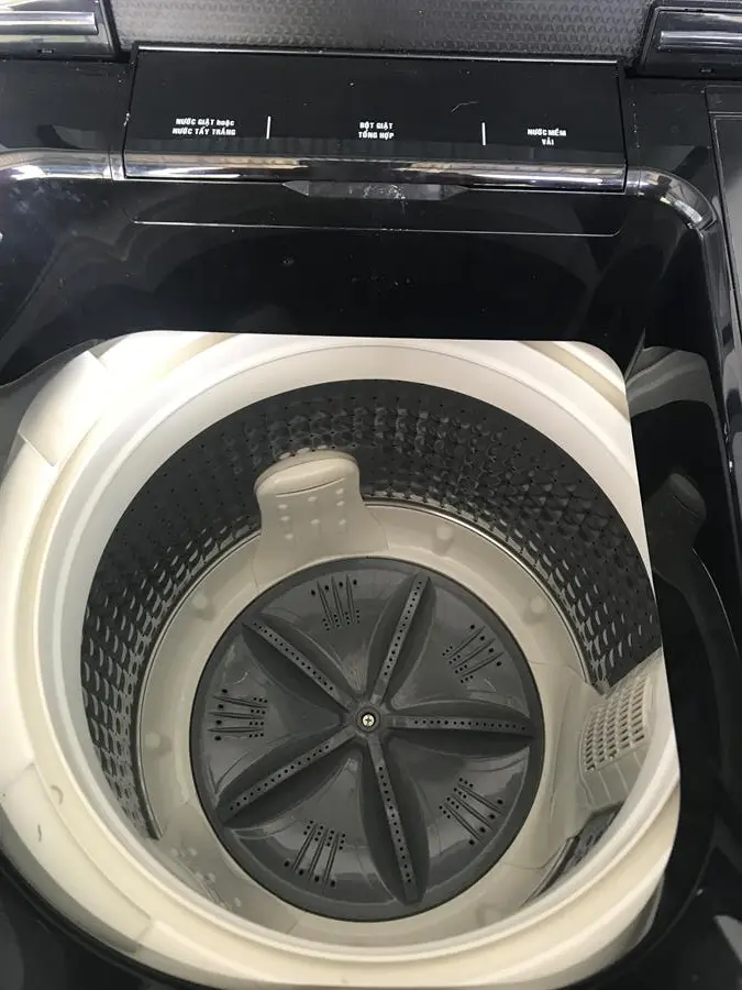 Khách hàng review Máy giặt Aqua 10 KG AQW-F100GT.BK 22