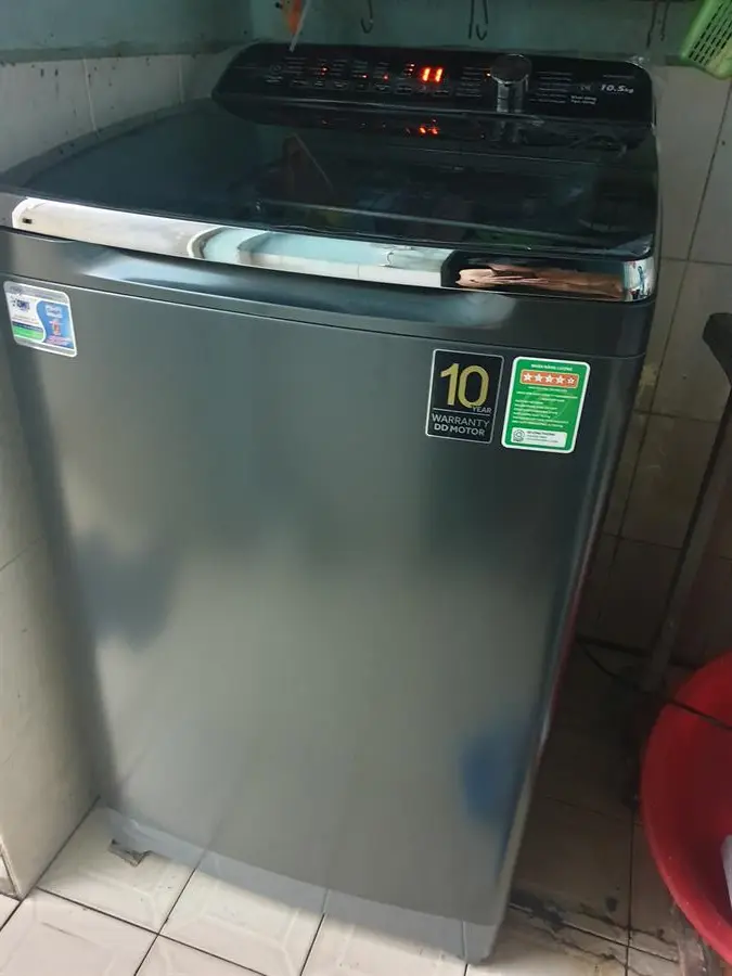 Khách hàng review Máy giặt Aqua Inverter 10.5 KG AQW-DR105FT BK 18