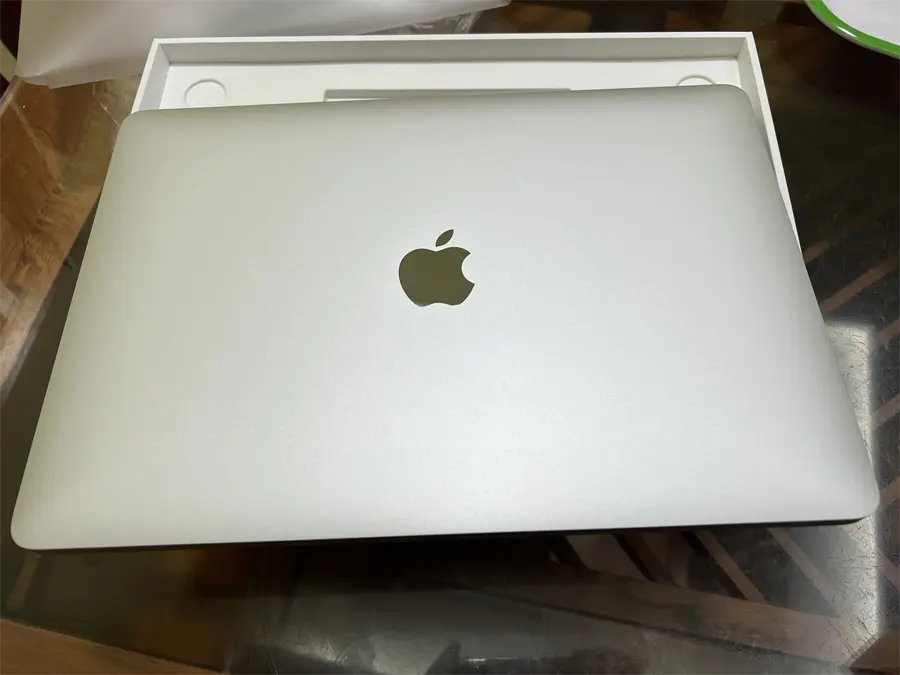 Khách hàng review Laptop MacBook Air 13 inch M1 8GB/256GB (MGN63SA/A) 22