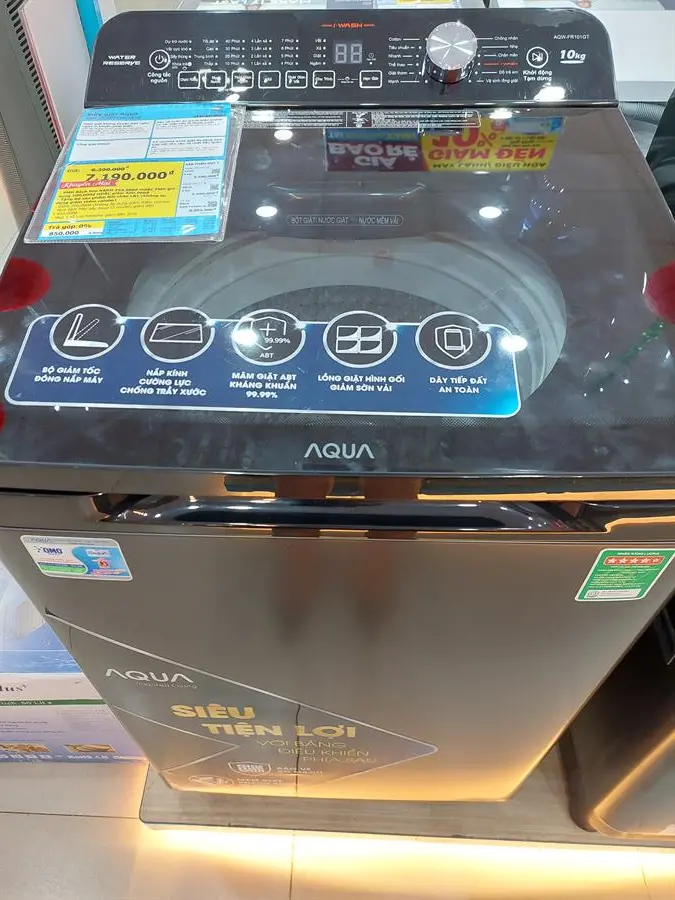 Khách hàng review Máy giặt Aqua 9.8 kg AQW-FR98GT.BK 13