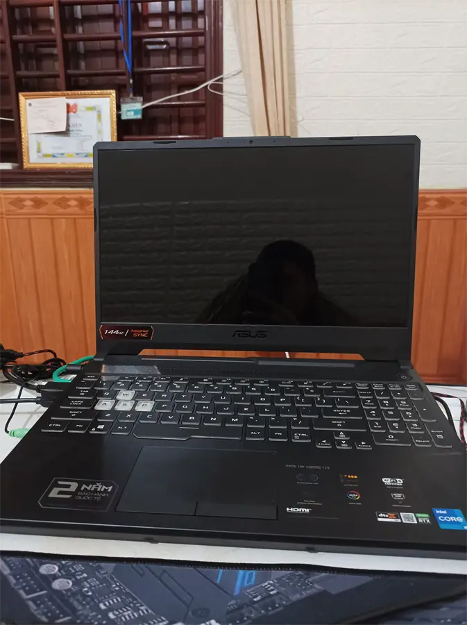 Khách hàng review Laptop Asus TUF Gaming FX506HCB i5 11400H/8GB/512GB/4GB RTX3050/144Hz/Win11 (HN144W) 1