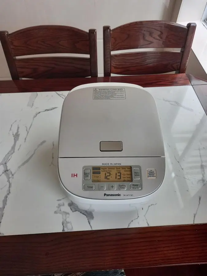 Khách hàng review Nồi cơm điện cao tần Panasonic 1.8 lít SR-AFY181WRA 1