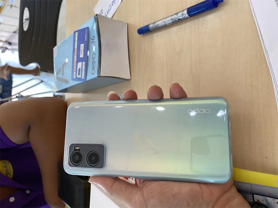 Khách hàng review Điện thoại OPPO A76 16