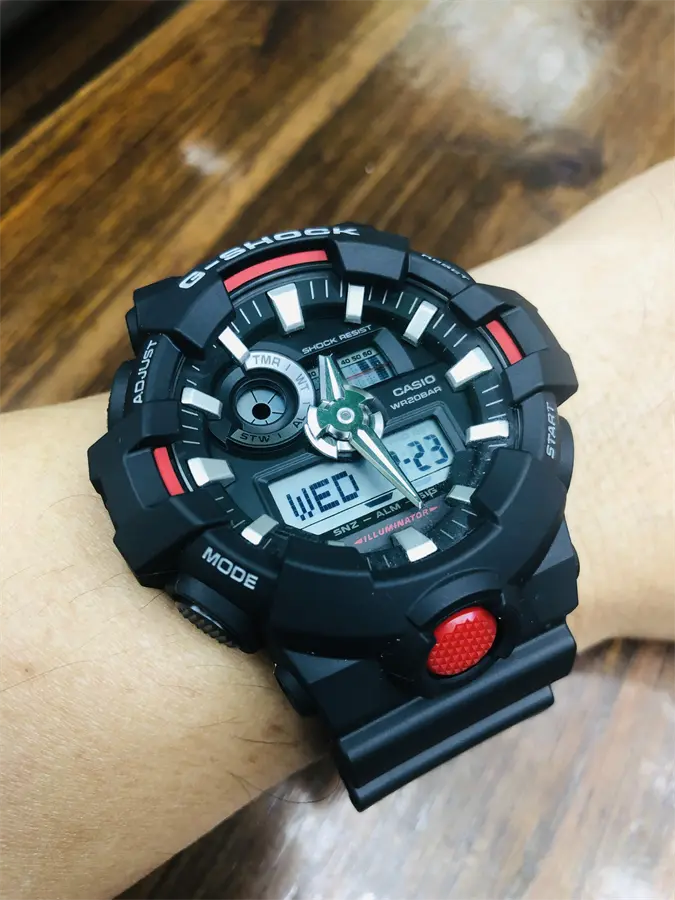 Khách hàng review Đồng hồ G-SHOCK 52 mm Nam GA-700-1AHDR 3