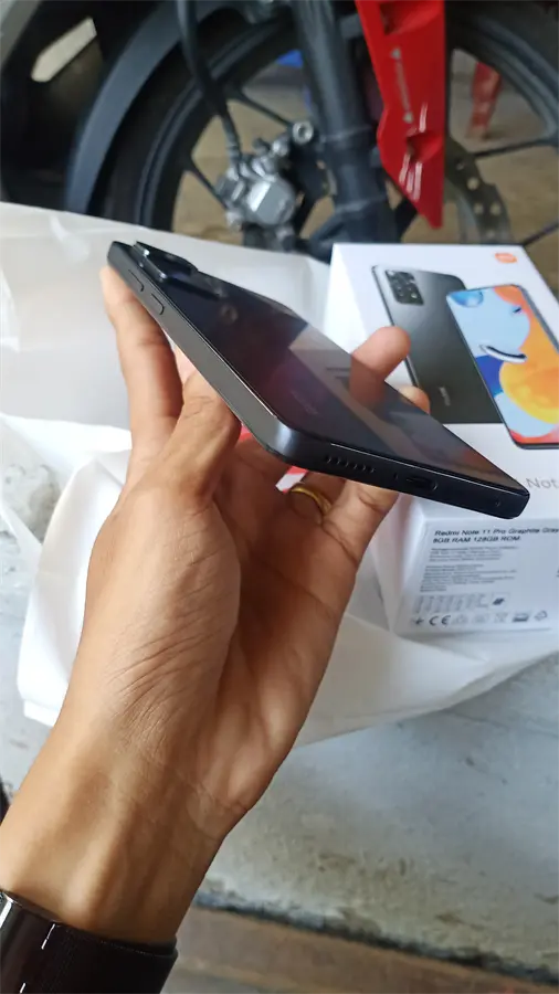 Khách hàng review Điện thoại Xiaomi Redmi Note 11 Pro 42