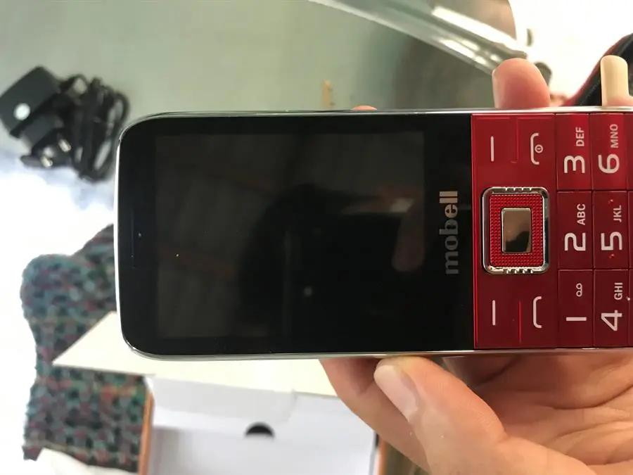 Khách hàng review Điện thoại Mobell M529i 1