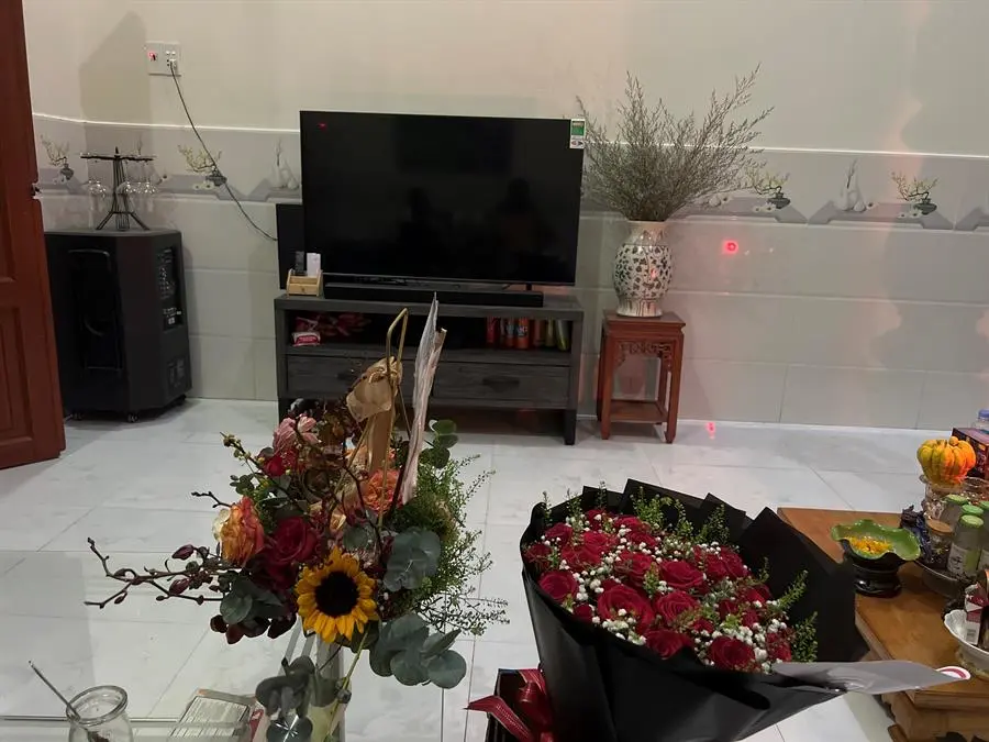 Khách hàng review Smart Tivi QLED 4K 50 inch Samsung QA50Q65A 15
