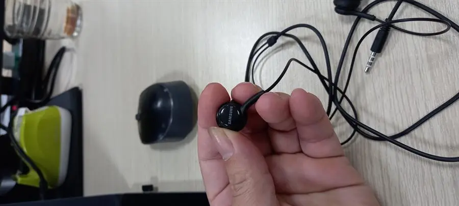 Khách hàng review Tai nghe Có Dây Samsung IA500 7