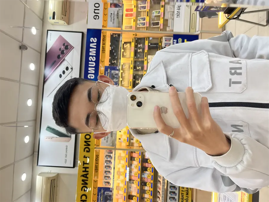 Khách hàng review Điện thoại iPhone 13 128GB 55