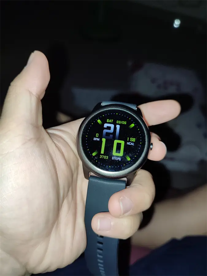 Khách hàng review Đồng hồ thông minh BeU Active 1 45mm Đen 20