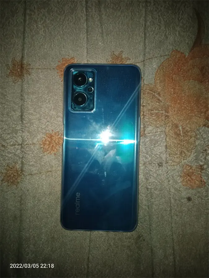 Khách hàng review Điện thoại realme 9i (6GB/128GB) 4