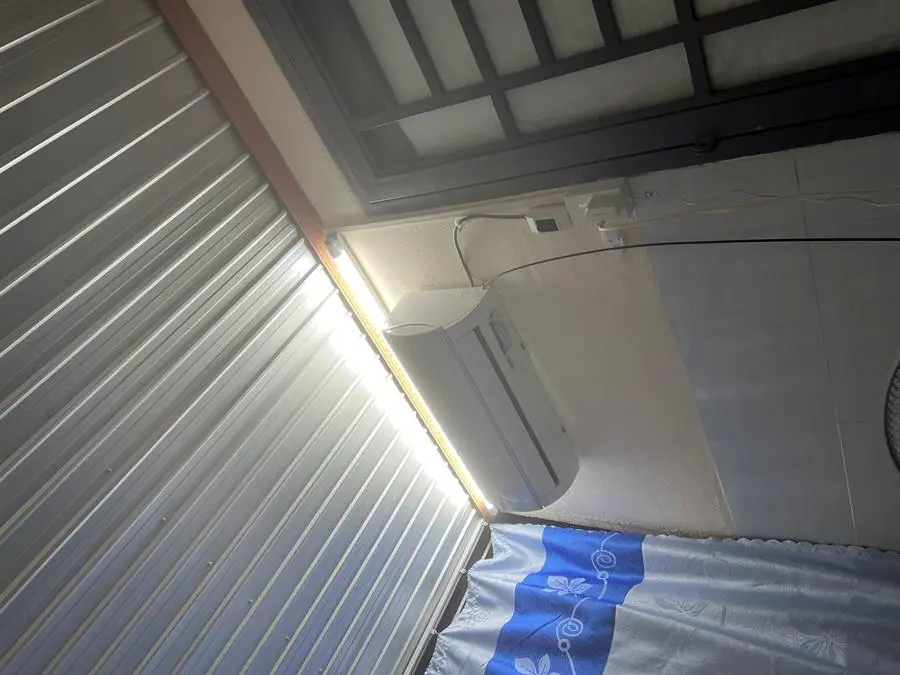 Khách hàng review Điều hòa Midea Inverter 9000 BTU MSAFA-10CRDN8 64