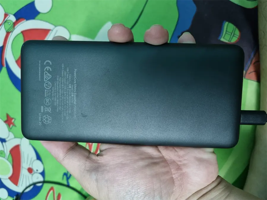 Khách hàng review Pin sạc dự phòng 20000mAh PD 20W Anker PowerCore Essential A1287 3