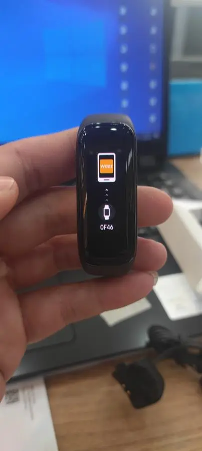 Khách hàng review Vòng tay thông minh Samsung Galaxy Fit2 Đen 3