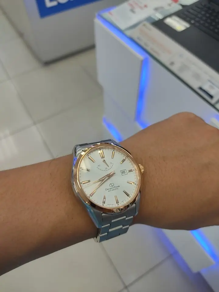 Khách hàng review Đồng hồ ORIENT Star 42 mm Nam RE-AU0401S00B 1
