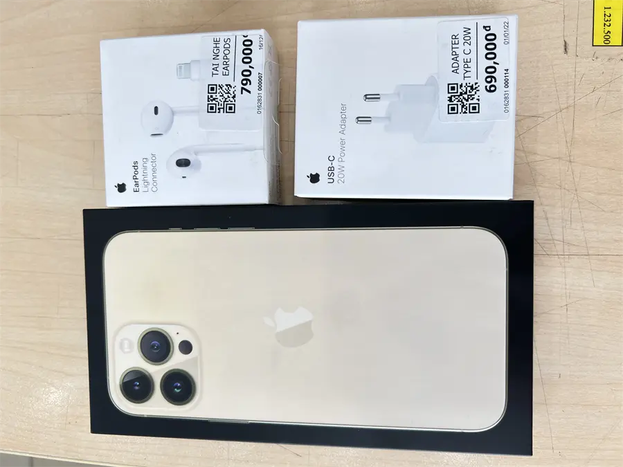 Khách hàng review Điện thoại iPhone 13 Pro Max 128GB 31