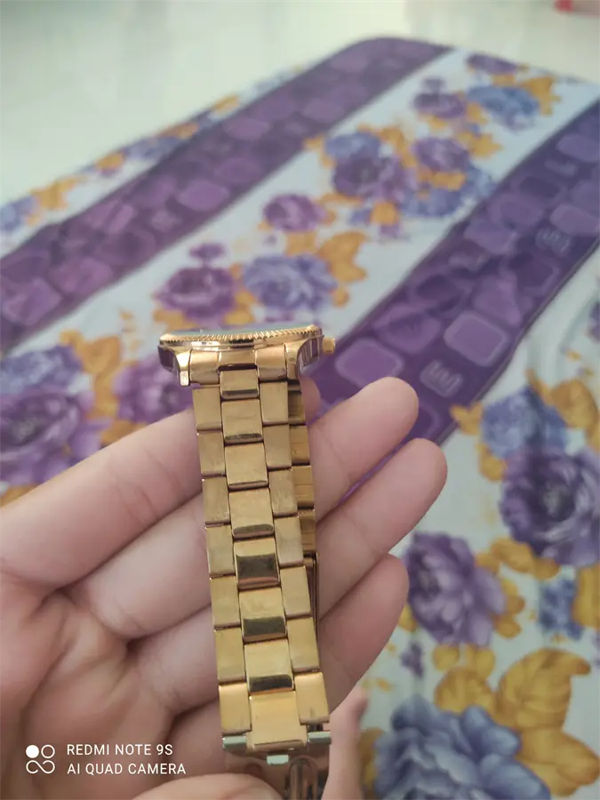 Khách hàng review Đồng hồ Q 1