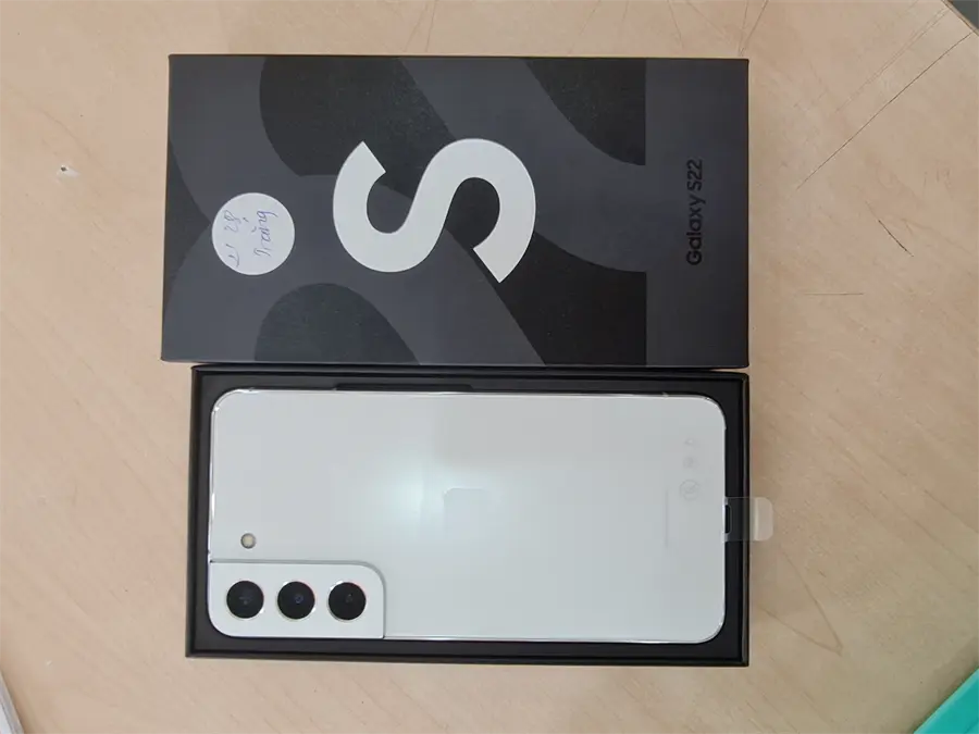 Khách hàng review Điện thoại Samsung Galaxy S22 5G 128GB 5