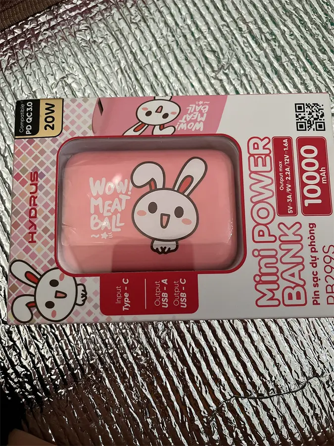 Khách hàng review Pin sạc dự phòng 10000mAh Type C PD QC3.0 20W Hydrus PB299S 24