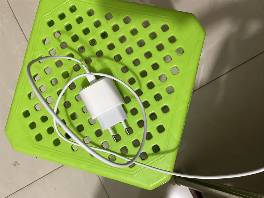 Khách hàng review Sạc nhanh Type-C PD 20W Apple 45