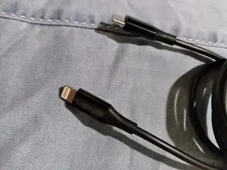 Khách hàng review Cáp Type C - Lightning 2m Xmobile CL-PD01-2000 1